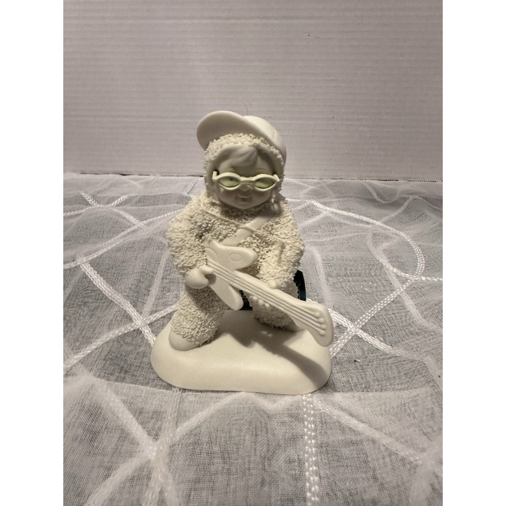 Snowbabies~ Dpt. 56~ Figurine~"To the one I Love" guitar
